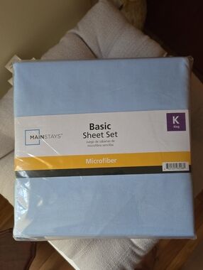 Mainstays King Microfiber Bed Sheet Set - Sky Blue 💙  NEW